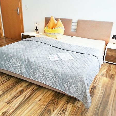 Gaestehaus Zur Weissen Rose Furth bei Gottweig Habitación foto