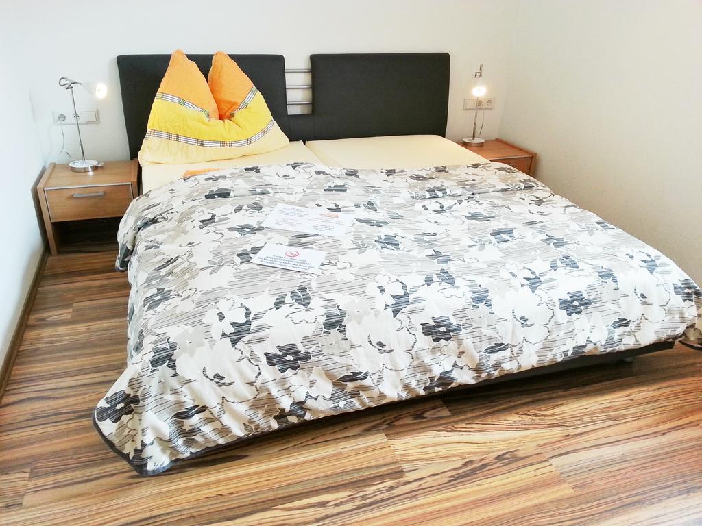 Gaestehaus Zur Weissen Rose Furth bei Gottweig Habitación foto