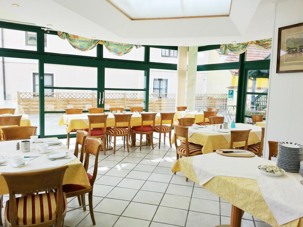 Gaestehaus Zur Weissen Rose Furth bei Gottweig Exterior foto