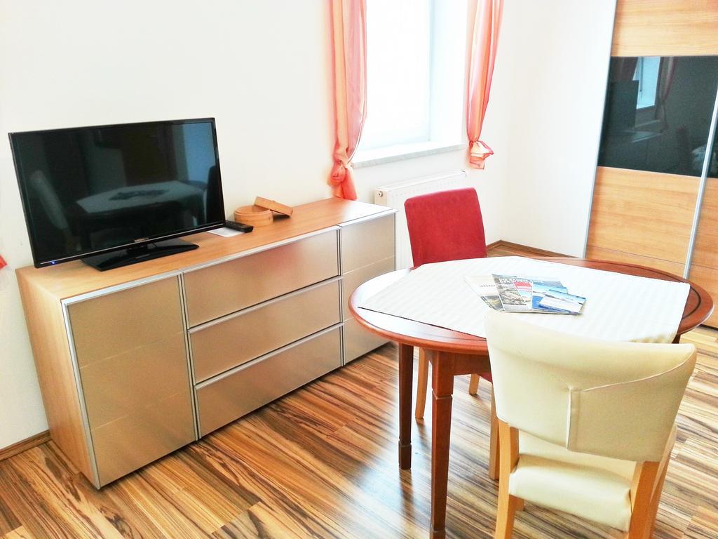 Gaestehaus Zur Weissen Rose Furth bei Gottweig Habitación foto