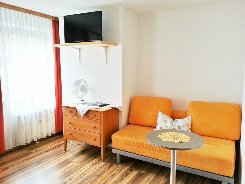 Gaestehaus Zur Weissen Rose Furth bei Gottweig Habitación foto