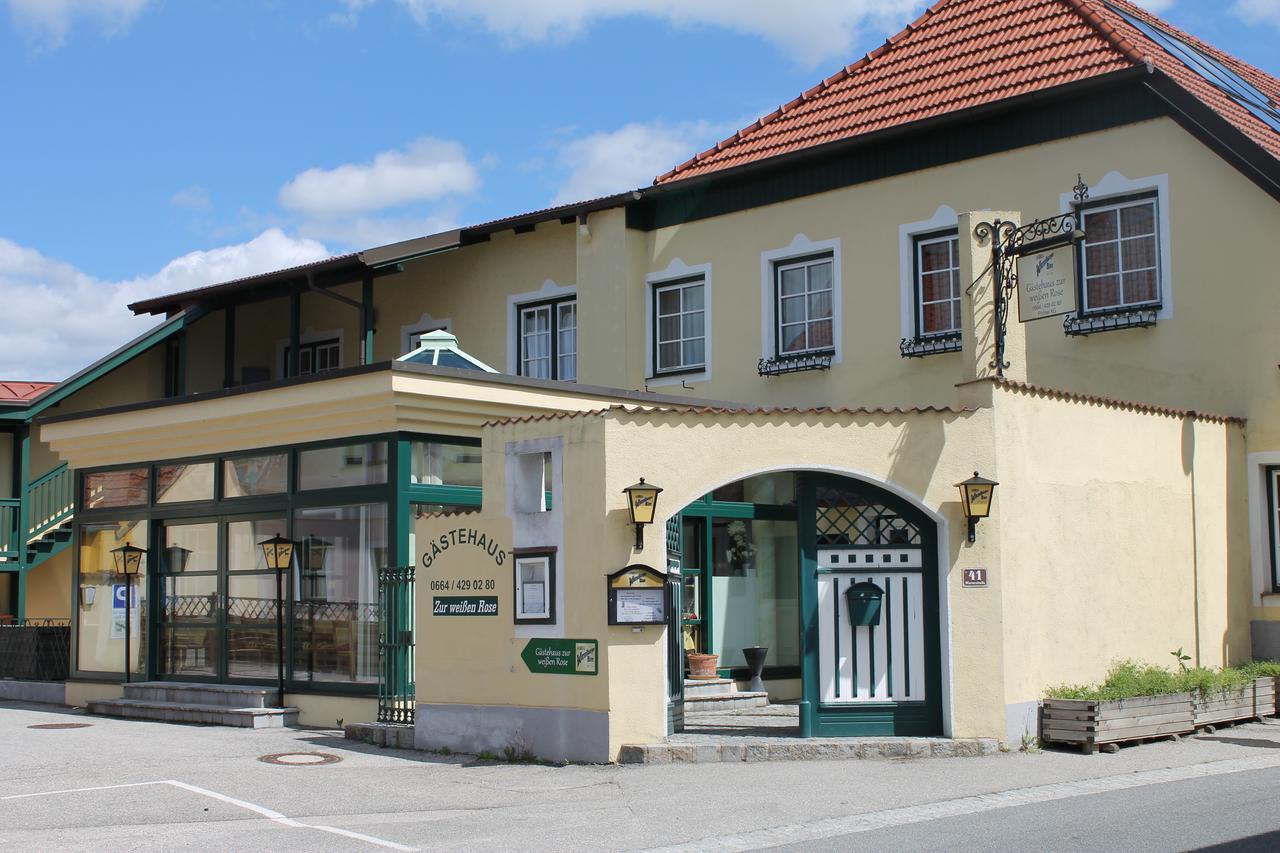 Gaestehaus Zur Weissen Rose Furth bei Gottweig Exterior foto