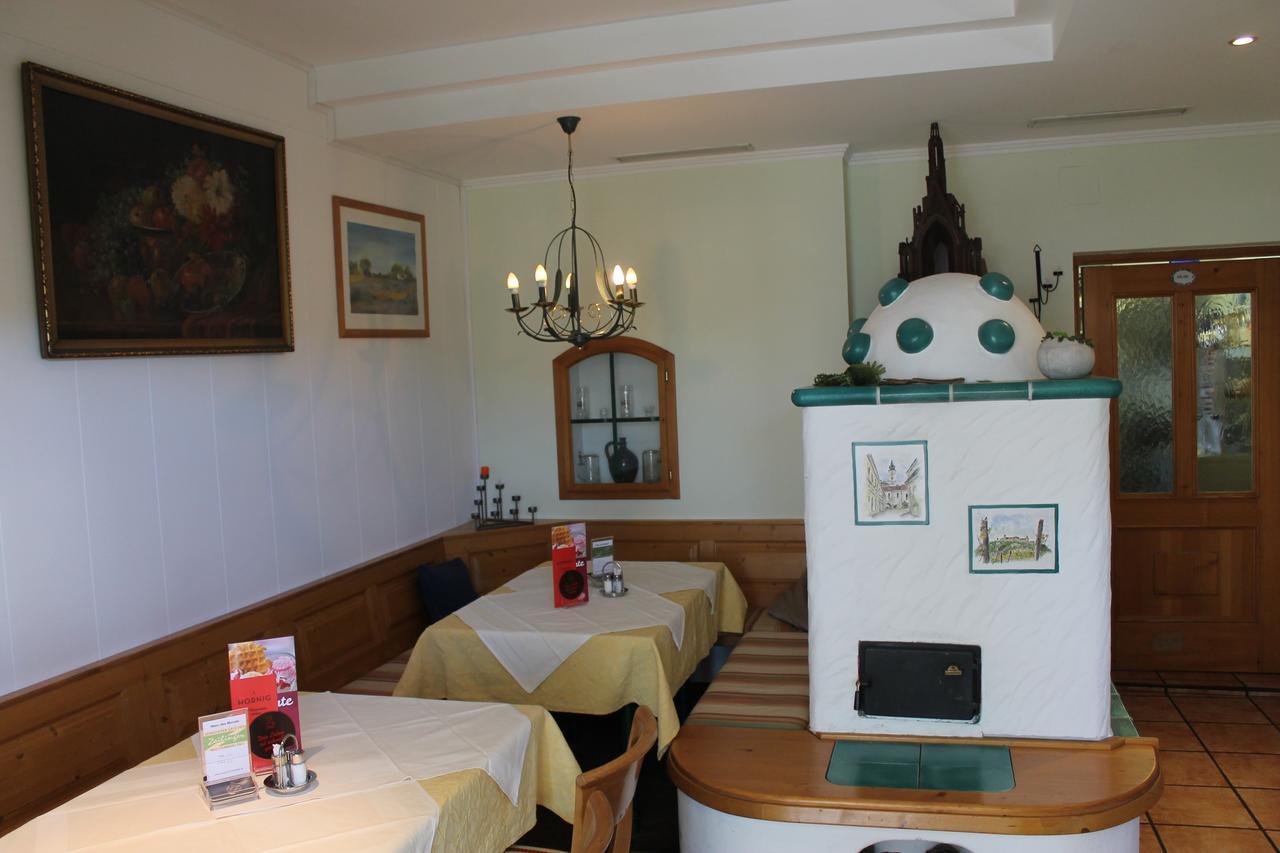 Gaestehaus Zur Weissen Rose Furth bei Gottweig Exterior foto